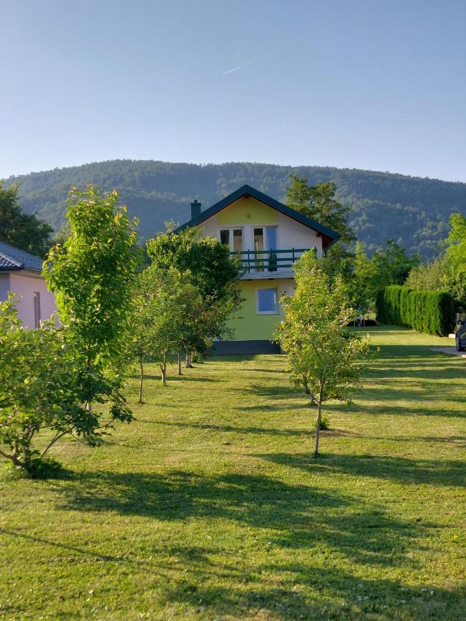 La Reina Una Bihać Exterior foto